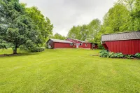 Adirondack Escape w/ River Access: Fish & Swim - Homestays