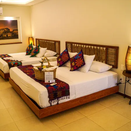 Hotel Azul Maya