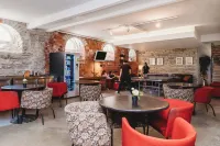 Fat Margaret's Hostel Hotels in Haabneeme