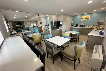 Days Inn by Wyndham Renfro Valley Mount Vernon