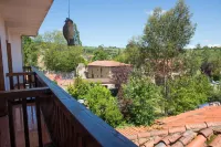 Hotel Museo Los Infantes - Mountain view