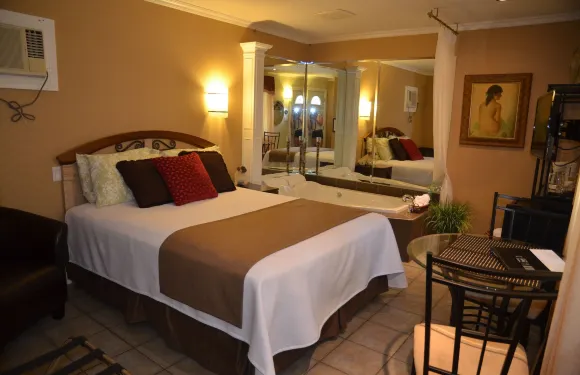 德爾法爾汽車旅館