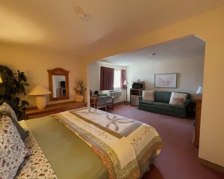 Country Lodge Inn Hotels in Fillmore County