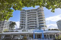 Silver Sea on Sixth Resort Hotel berhampiran Maroochydore Beach