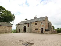 Clove Cottage - Boutique