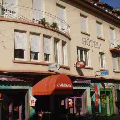 Hôtel du Centre Hotel Exterior