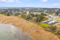 South Bay Inn Hotels in Grayland