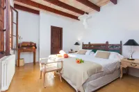 Oliver Moragues Grandhouse & Vineyard Hotels in Randa
