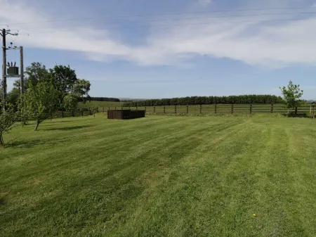 Rede River Cottage Отели в г. Корсенсайд