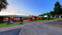 Country Roads Motor Inn Hotels in Narrandera
