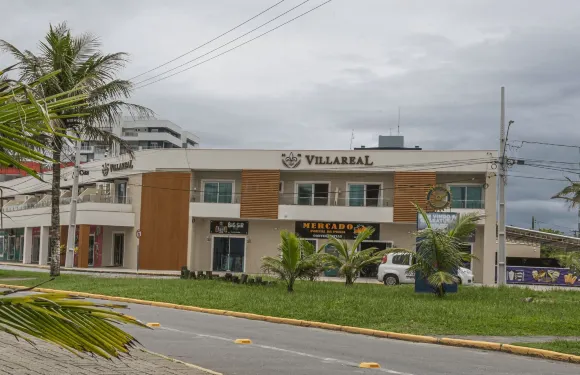 維拉雷亞爾魅力酒店