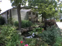 Whitney Mountain Lodge