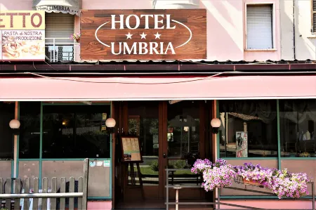 Hotel Ristorante Umbria Отели в г. Corbara