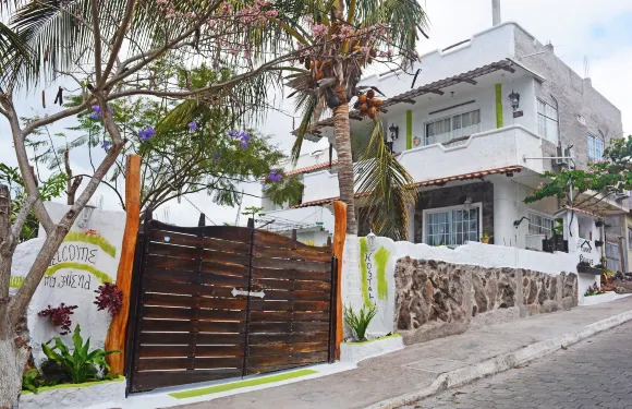 扎哈·卡恩之家招待所