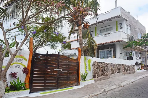 Hostal Cann's House - Homestays