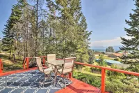 Cozy Lakeside Home w/ Lake & Mountain Views! - Homestays