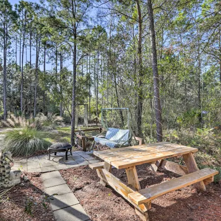 Keaton Beach Escape w/ Hot Tub: 2 Mi to Shore