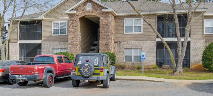 Foley Condo w/ Pool Access: 10 Mi to Gulf Shores! Hotels in Foley
