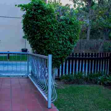 Beautiful 2 bedroom Apartment near Monte Casino Hotel Exterior