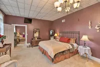 Pet-Friendly Apt 2 Blocks to Riverside Park!