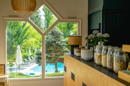 Best Western Bridge Hotel Lyon East Отели в г. Даньё