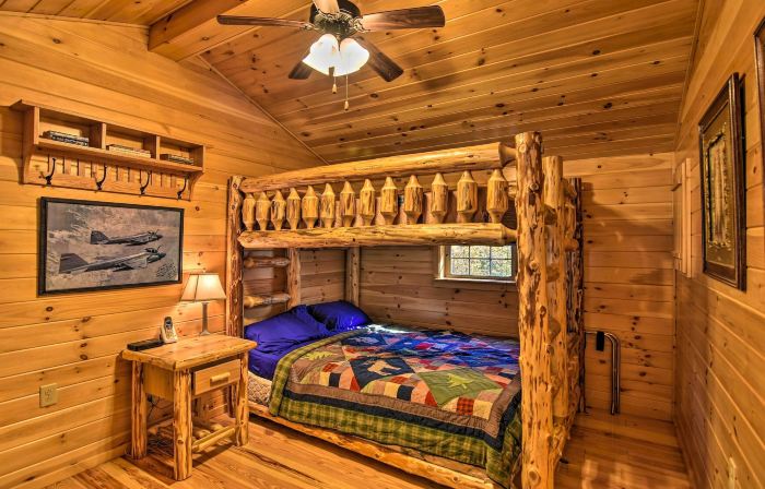 Cozy Anchors Away Cabin Hideaway w/ Fire Pit!
