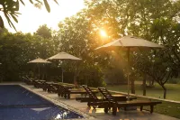 Grand Tamarind Lake - Kolam Renang