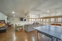 Private Dock: Grand Lake Family Home