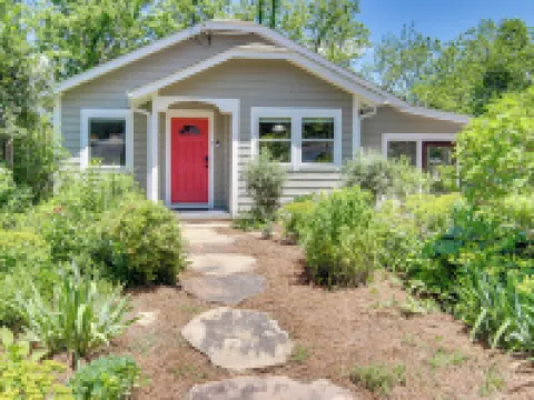 Downtown Brevard Home Walk to Bars and Breweries! Hotels in Transylvania County
