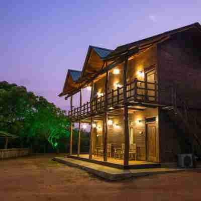 Yala Caravan Village Hotel Exterior