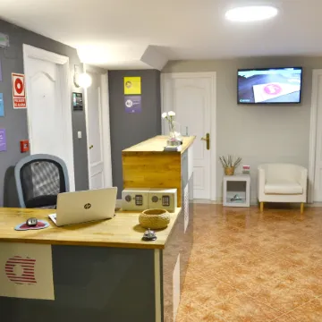 Alda Puerta Coruña Отели рядом с достопримечательностью «Куль­тур­но-раз­вле­ка­тель­ный центр «Колизей» в Ла-Корунье»