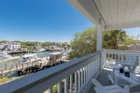 Shem Creek Inn - Scenic