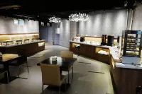 ออดี้ การ์เดน บิสซิเนสโฮเต็ล