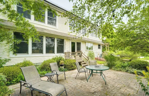 法蘭克鎮寧靜的鄉村度假屋帶庭院