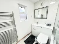 南海五臥海邊度假屋-可容納11人及花園