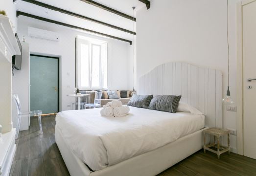 숙소 내부 인테리어