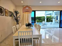 Sun Lux Villas