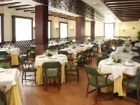 Hotel Lozano - Desayuno