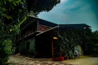 Edens Resort
