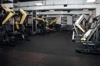 Village Hotel Bracknell - Gym