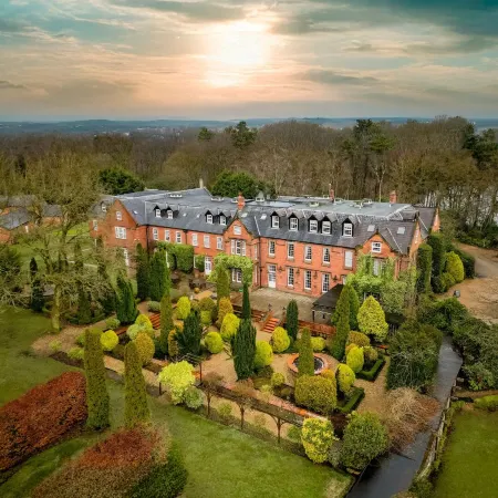 Nunsmere Hall Hotel Отели в г. Келсолл