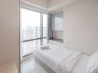 Warm 3BR Direct Access To Mall La Riz Supermall Mansion Apartment By Travelio