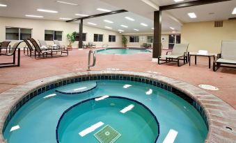 Holiday Inn Express & Suites Scottsbluff-Gering