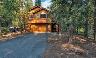Tahoe Vista by Avantstay Central Location + Patio