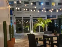 Zurban Travelers Hotels in Paraiso