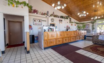 Royal Holiday Motel by Belvilla Gallup I-40