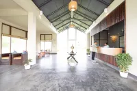Foxtail Orchid Hotels in Chepena-Kubua