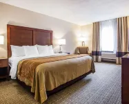 Comfort Inn St Louis - Westport Event Center Hotels near Missouri Lottery Regional Office