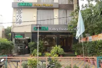 Green Valley Palace Hotels near Shri M.W. Siddique Memorial Park, Rajat Nagar
