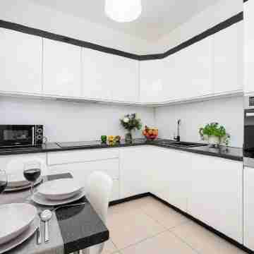 Lumina apart with parking in City Center Rooms